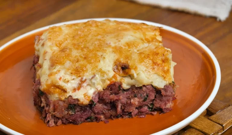 Escondidinho de carne moída