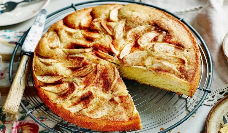 bolo de maçã com canela