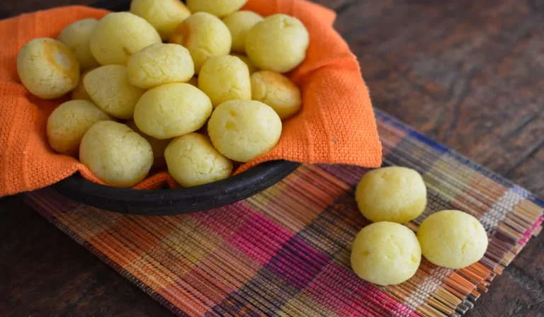 Pão de queijo vegano