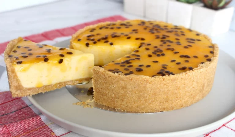 Torta mousse de maracujá