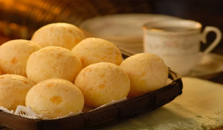 pao de queijo